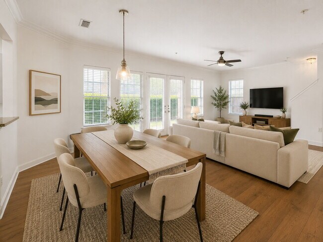 Photo - "Spacious 3-Bed Townhouse Retreat in Tampa's Heart - Modern Comforts Await!" Unit 1