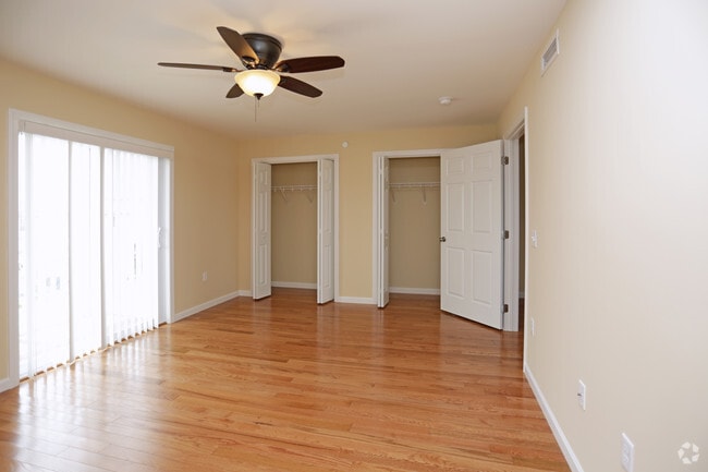 1BR - Bedroom