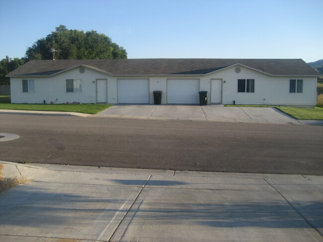 Photo - 901 Roper St