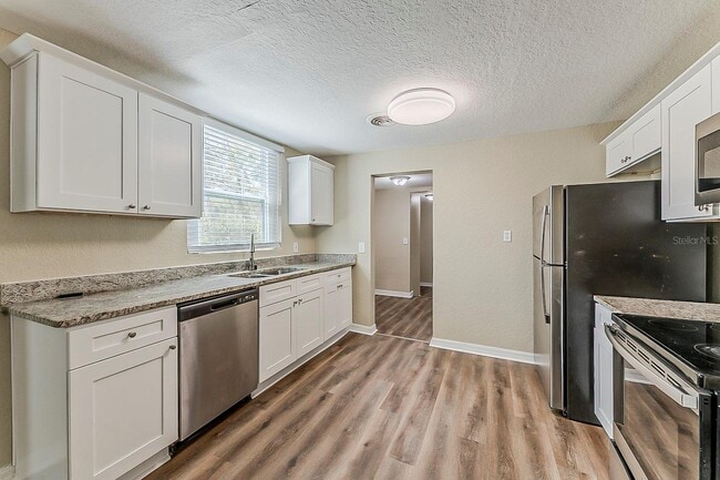 1306 Shepherd Ave