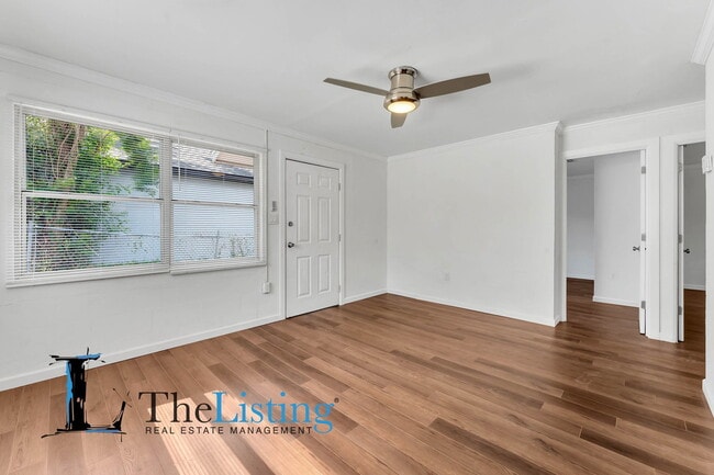 Photo - 1820 Rogers Ave