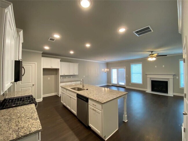 Photo - 2615 Morgan Pl Dr