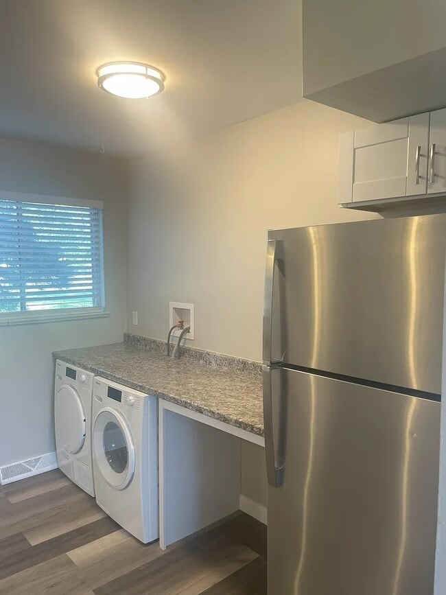 Photo - 4564 Everett St Unidad 4564 Everett St.