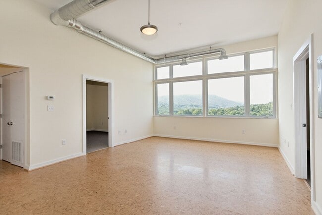 Photo - 1050 Druid Ave.