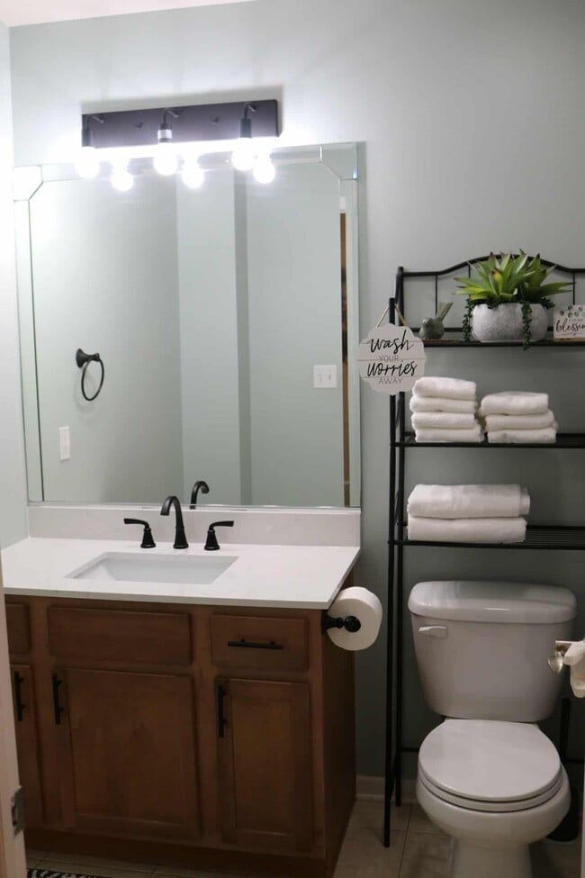 Photo - 12737 Wheeler St