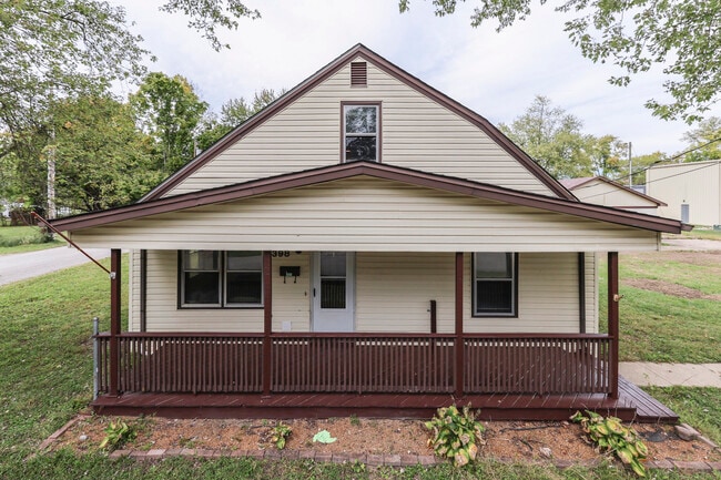 Photo - 398 2nd St