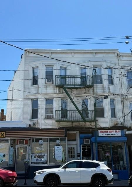 Building Photo - 6112 John F. Kennedy Blvd Unit 4