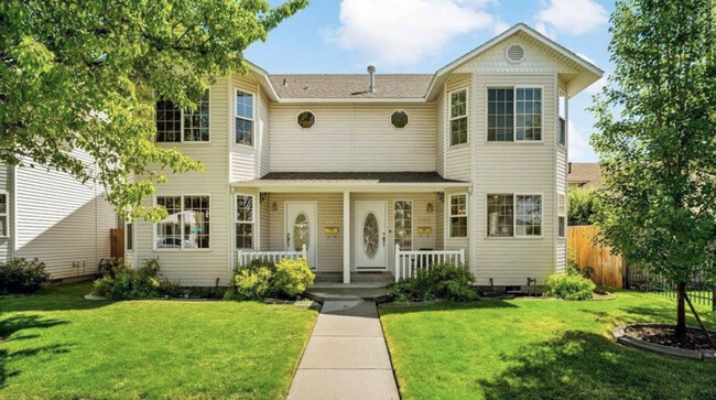 Apartment street view - 3011 W Pleasanton Ave Townhome