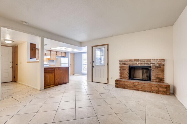 Photo - 2 Bedroom CONDO at a GREAT PRICE! Unidad 89