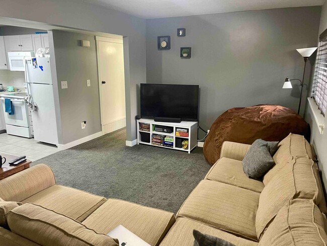 Photo - 1303 Riverside Ave Unit Apt 25