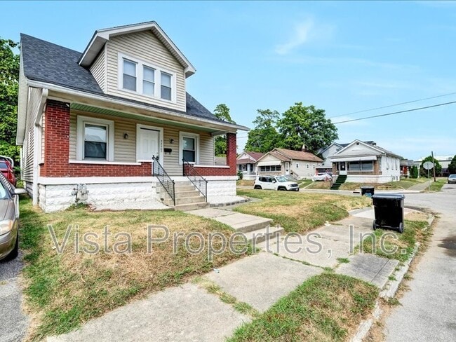 Photo - 3220 Grant Ave