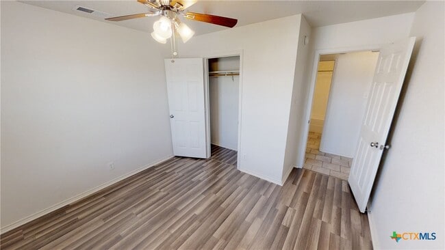 Building Photo - 3807 John Haedge Dr