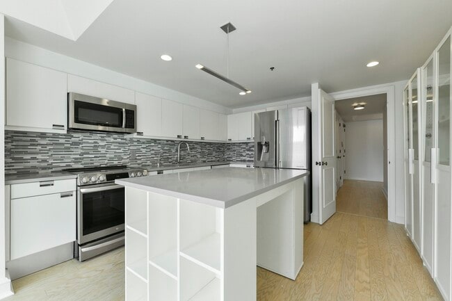 Photo - 220 Boylston St Unit 8010