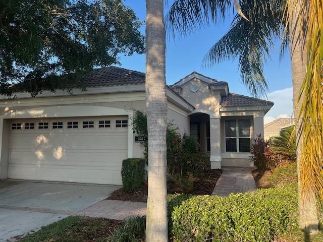 Photo - 6517 Tailfeather Way
