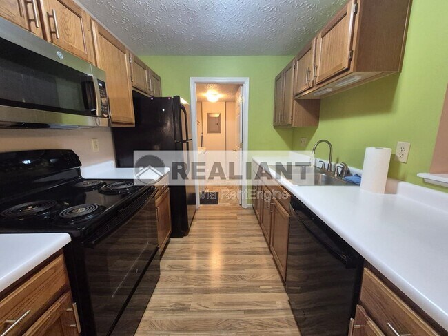 412 Marian Ln Unidad 8