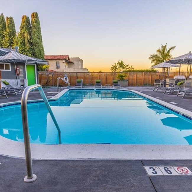 Villas at Anaheim Hills