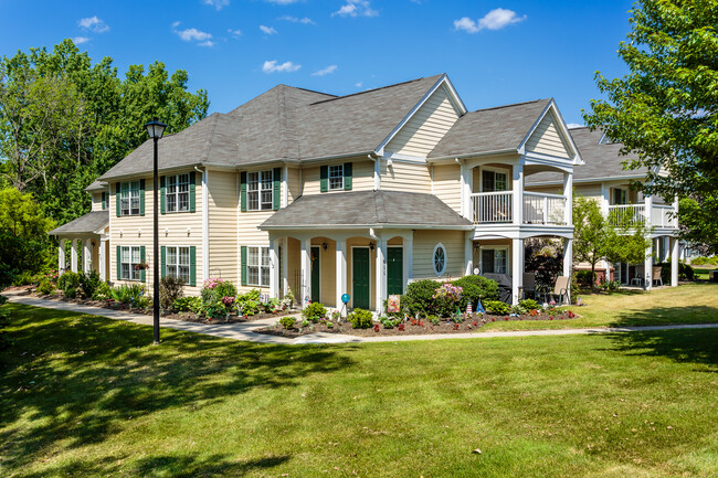 Building Exterior - The Hammocks at Southern Hills Apartments