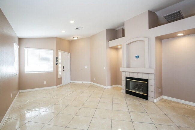 Photo - 6620 Trout Peak Way