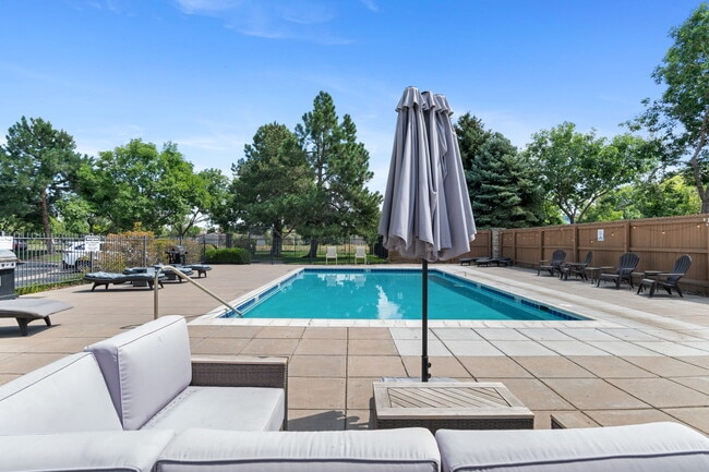 Photo - 2192 S Fulton Cir Unit 202