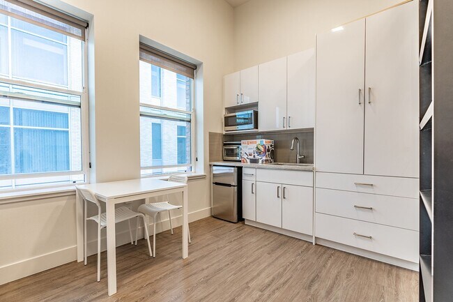 Photo - 423 Terry Apartments in the Heart of First Hill