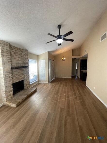 Photo - 204 Rattan Dr