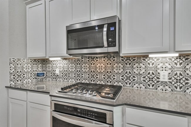 Photo - 14226 Lake Lodge Dr