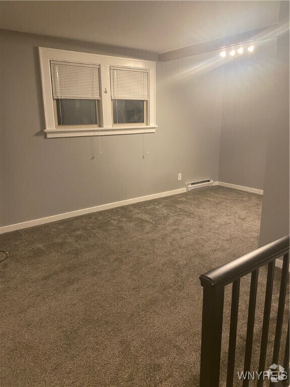 Building Photo - 461 High St Rental