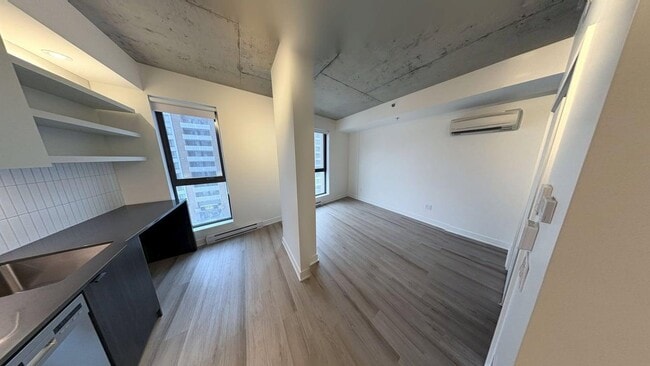 Photo - 170 René-Lévesque