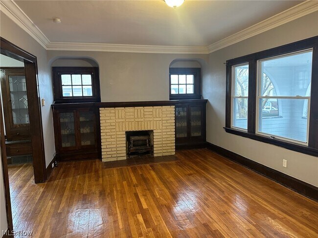 Photo - 1764 Algonac Rd