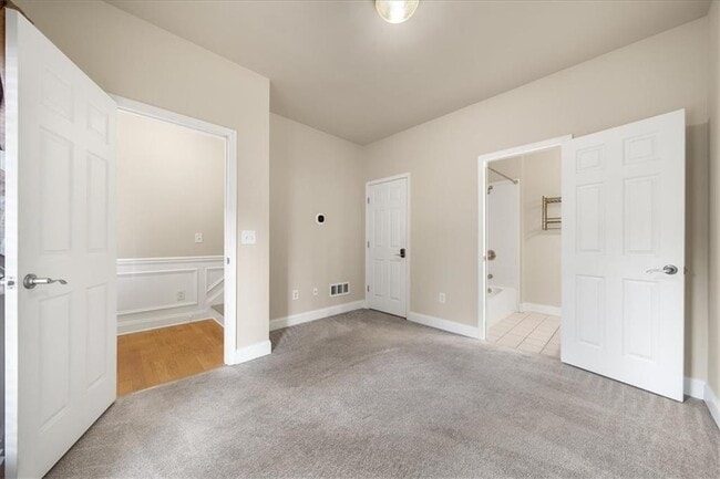 Photo - 205 16th St NW