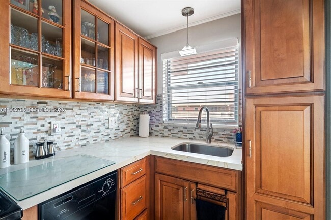 Photo - 180 NE 12th Ave Unit 14E