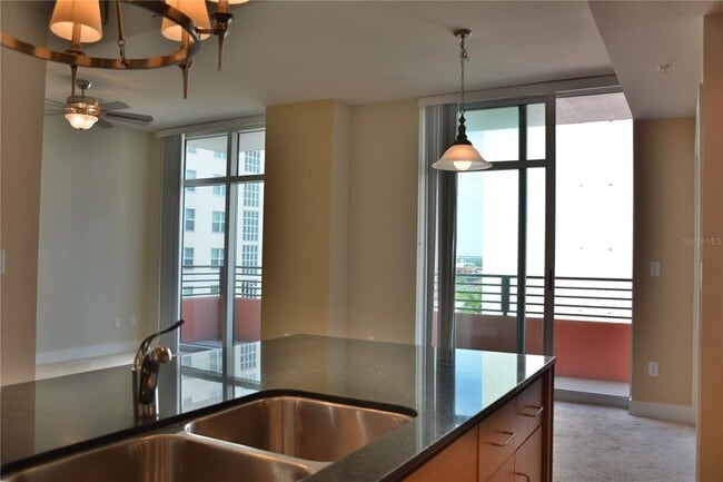 Photo - 1208 E Kennedy Blvd Unit 421