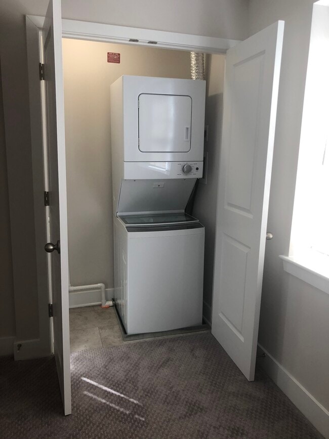 Photo - 304 8th St Unit C