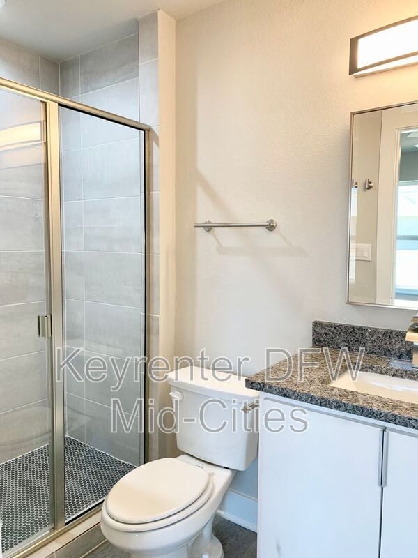 Photo - 1427 Pearson St