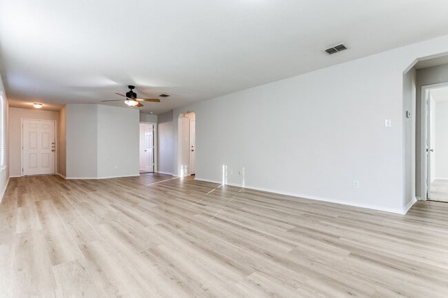 Photo - 3/2/2 new flooring and interior paint