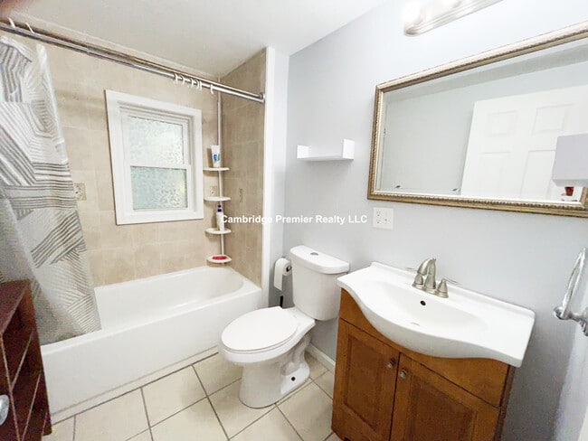 Photo - 40 Plymouth St Unit 2