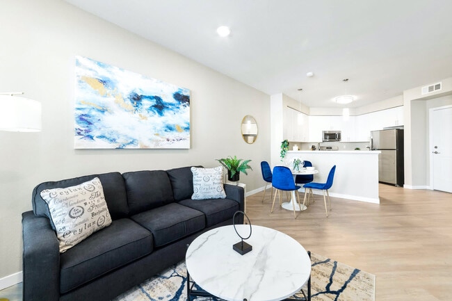 Photo - 375 Harbour Cove Dr Unidad FL3-ID1228247P