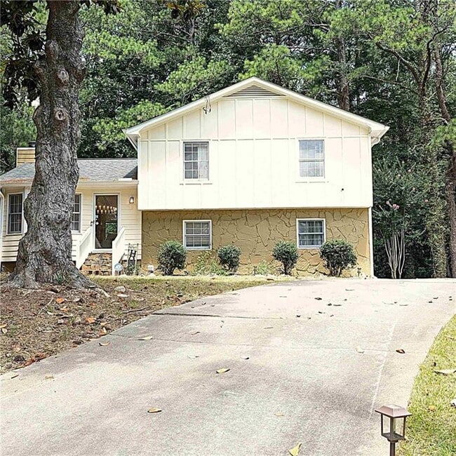 Photo - 3145 Dover Ct NW