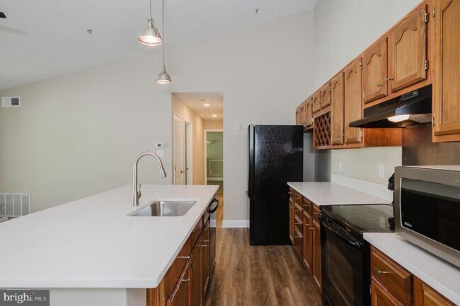 Photo - 3100 Cardinal Way Unit 3100-J