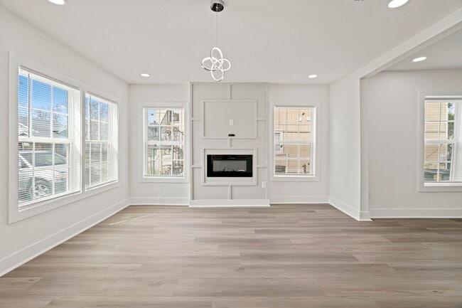 Photo - 2817 Winbern St