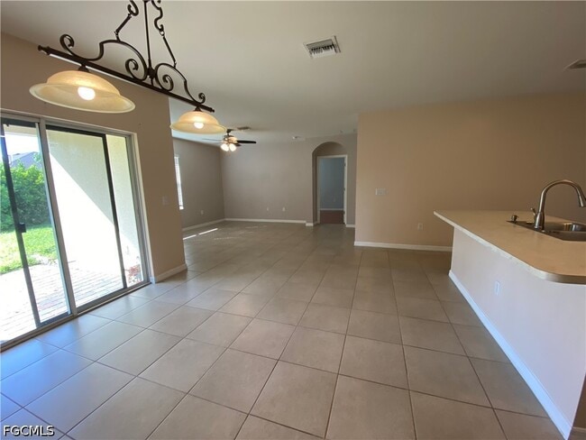 3425 Cancun Ct