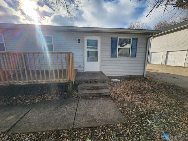 Photo - Updated 2 Bedroom Duplex on North Side