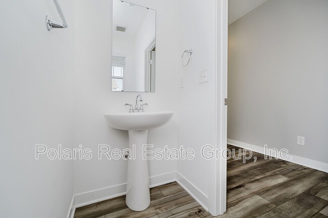 Photo - 11431 Hartwell St