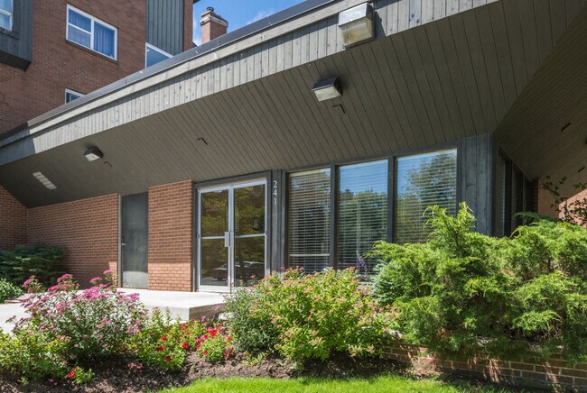 Photo - 85 Westgrove