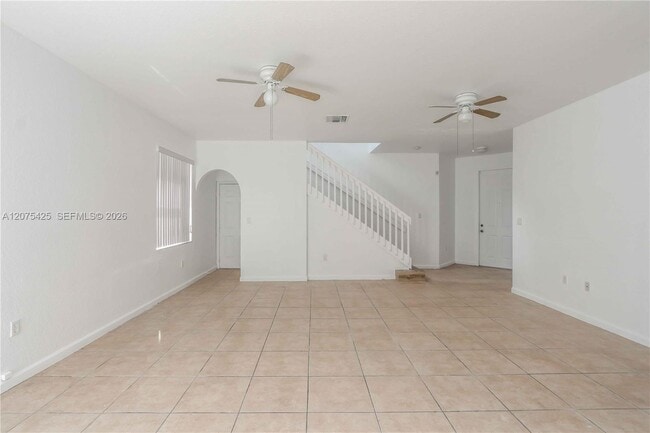 Photo - 3955 NE 11th Dr