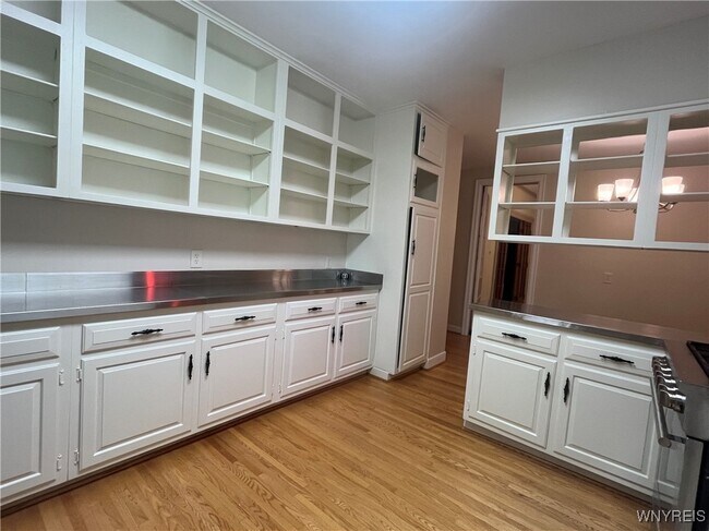 Photo - 411 Norwood Ave