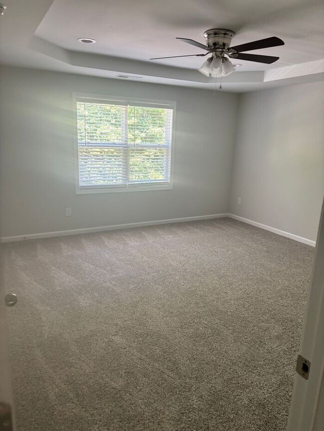 Photo - 3 Bedrooms 2.5 baths Ranch