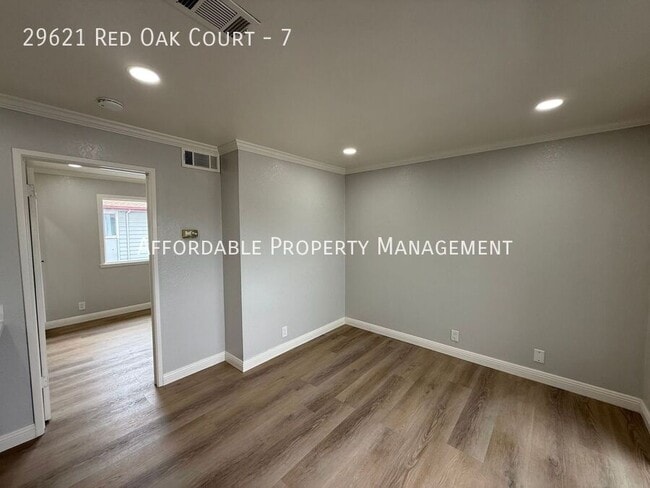 Photo - 29621 Red Oak Ct Unit 7