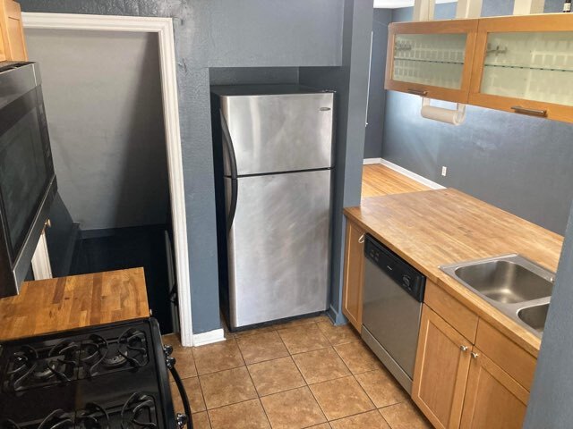 Photo - 954 Cleveland Ave S