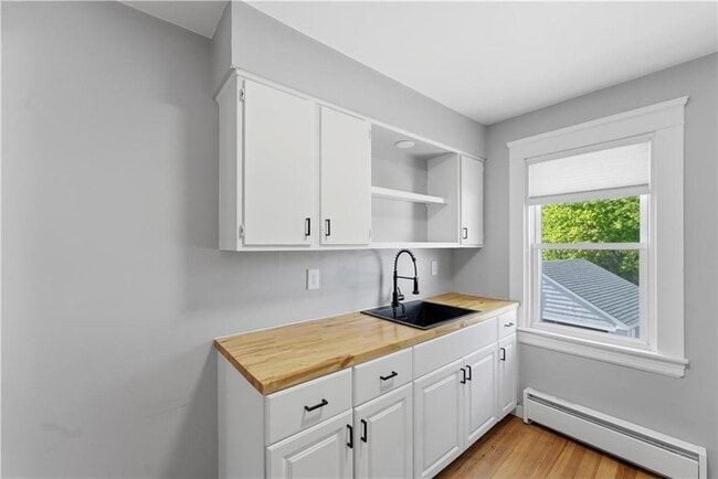 Photo - 33 Laura St Unit 2